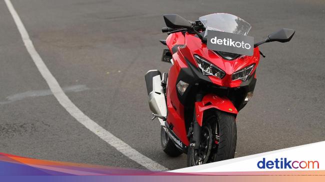Mengenal Lebih Dalam Ninja 250 Begini Spesifikasi dan Mengenal Lebih Dalam Ninja 250 Begini Spesifikasi dan