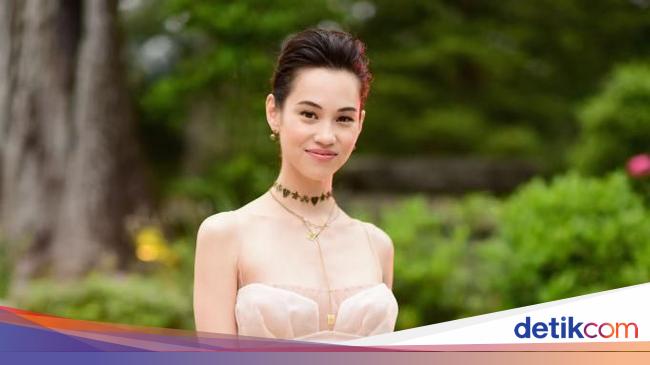 Kiko Mizuhara Model Jepang yang Ngaku Dipaksa Pose Bugil Kiko Mizuhara Model Jepang yang Ngaku Dipaksa Pose Bugil