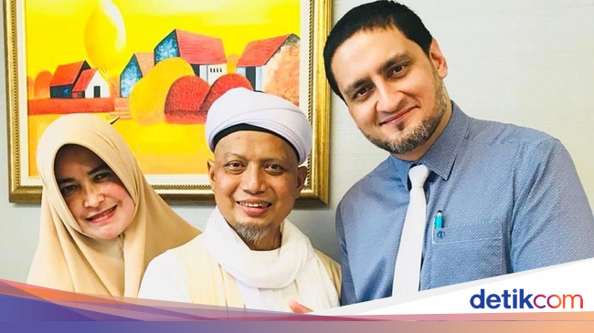 Ustaz Arifin Ilham Tinggalkan RS di Penang Malaysia, Siap 