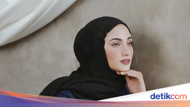 Foto Tren Hijab Pakai Jepit Rambut Ala Selebgram Mau Ikutan 