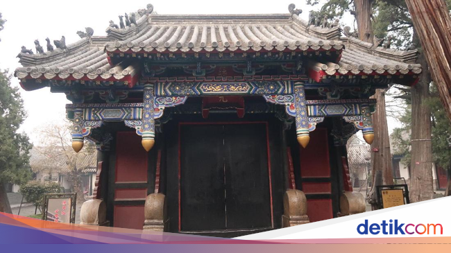 Kisah Pintu di China yang Hanya Dibuka 3 Kali Setahun Kisah Pintu di China yang Hanya Dibuka 3 Kali Setahun