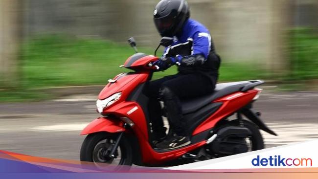 6 Fakta Skutik Yamaha FreeGo Motor yang Isi Bensin Tanpa 6 Fakta Skutik Yamaha FreeGo Motor yang Isi Bensin Tanpa