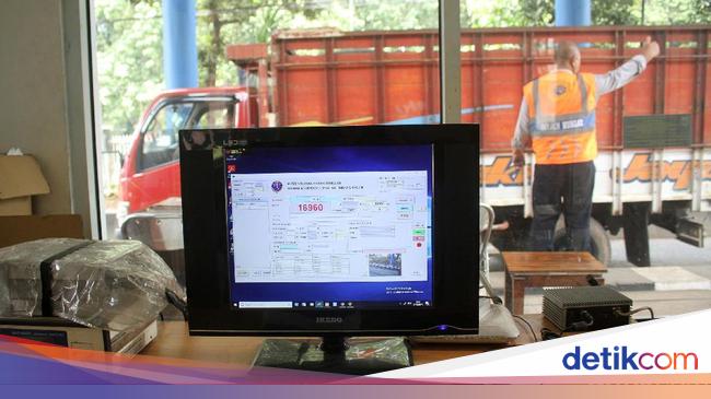 Antisipasi Truk  Obesitas Kemenhub Awasi Karoseri