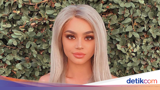 Foto Artis Tik Tok Seksi Dihujat Sebut Konnichiwa Saat Foto Artis Tik Tok Seksi Dihujat Sebut Konnichiwa Saat