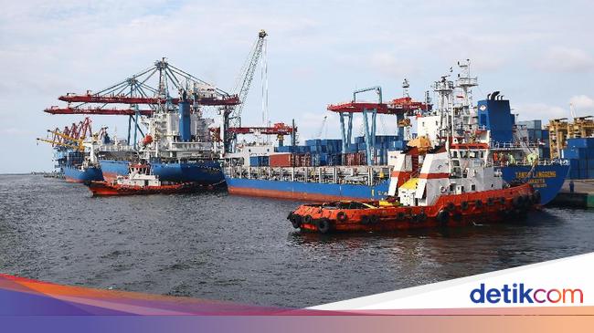 Indonesia sangat penting bagi jalur perdagangan dunia karena