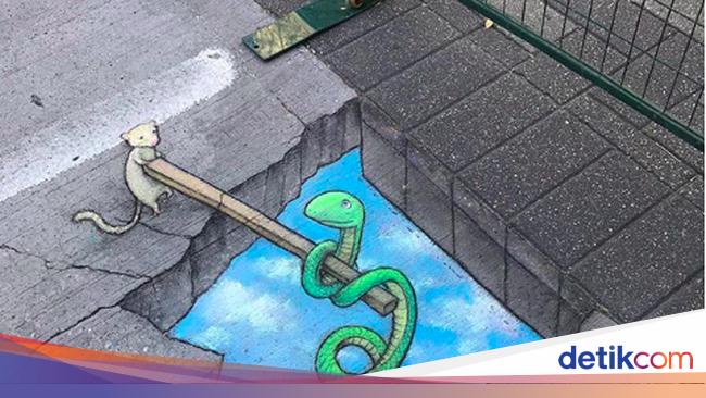 Gambar Lukisan Ular 3D - Berikut beberapa gambar lukisan ikan koi