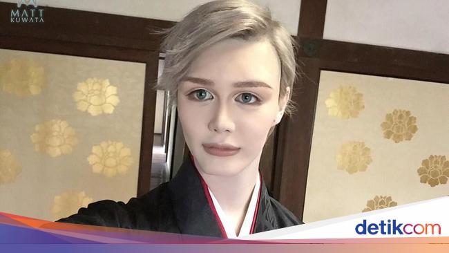 Perubahan Wajah Model Jepang Mirip Boneka  Hidup yang  Bikin 