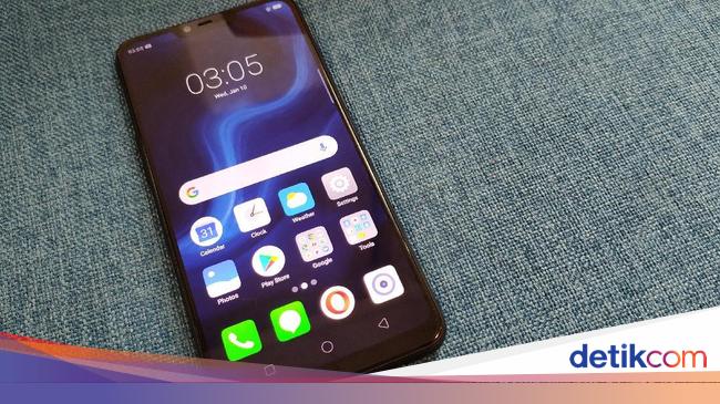 Realme C1 Varian Baru Mulai Dipasarkan Di Indonesia