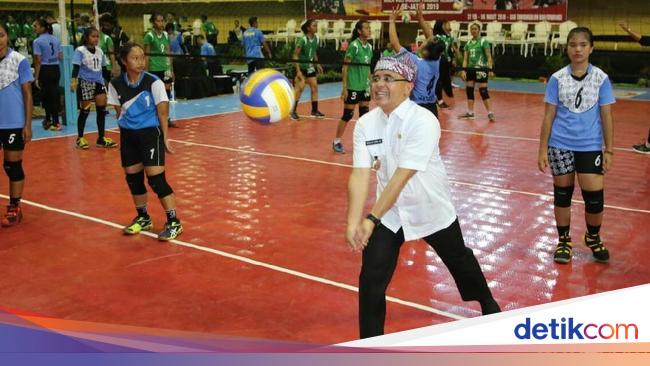 Kejuaraan Bola Voli Remaja Diikuti 56 Tim Jawa Timur