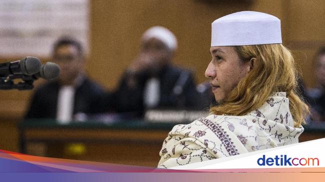 Habib Bahar Serang Jokowi Dari Lidah Pedas Hingga Banci