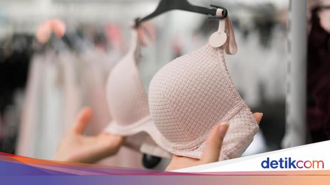 13 Oktober Hari Tanpa Bra Peringatan Kanker Payudara Yang Sarat Kontroversi