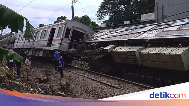 KAI Pastikan Jalur KRL Jakarta-Bogor Lumpuh hingga Besok KAI Pastikan Jalur KRL Jakarta-Bogor Lumpuh hingga Besok