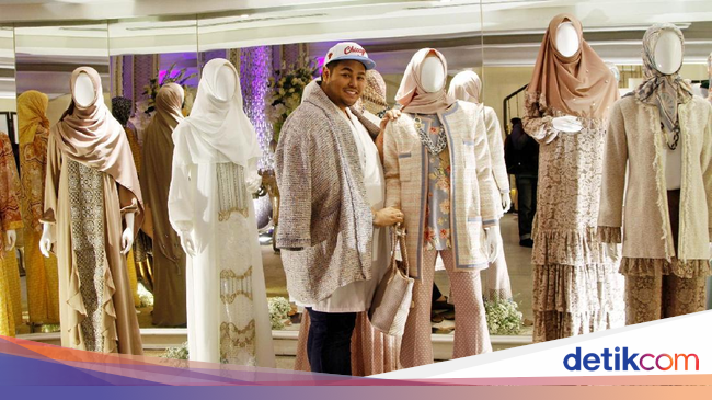 Ivan Gunawan Rilis Koleksi Baju Lebaran 2019 Terinspirasi Ivan Gunawan Rilis Koleksi Baju Lebaran 2019 Terinspirasi