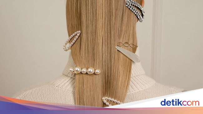 Opsi 8 Jepit  Rambut  Mutiara Cantik yang Sedang Tren 