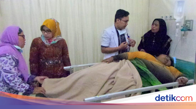 Cerita Pintu  Rumah Dibobol Agar Perempuan Berbobot 200 Kg 