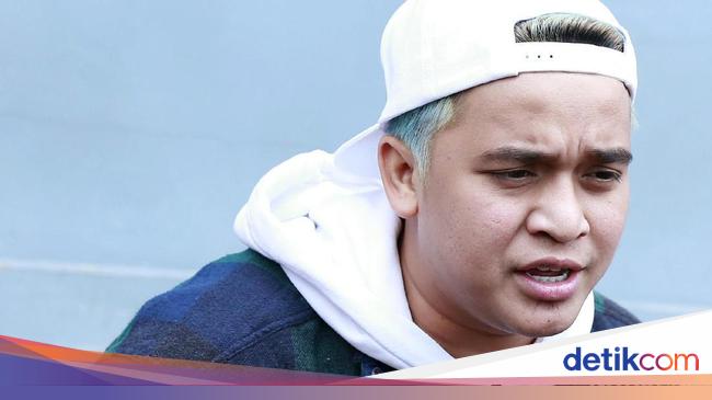 Billy Syahputra Kenang Momen Bersama Mpok Alpa, Ungkap Kesedihan Mendalam