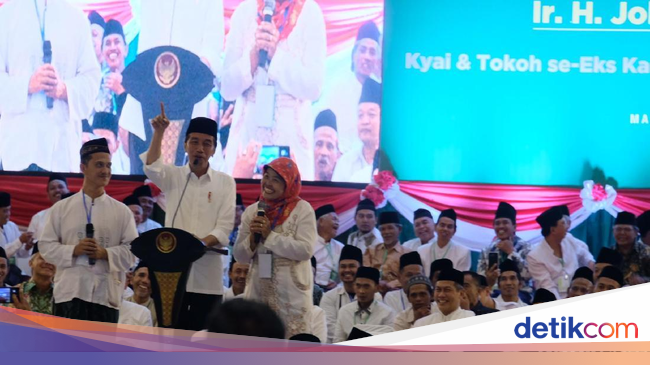 Di Depan Jokowi, Wanita Banser Curhat Minta Uang Motivasi