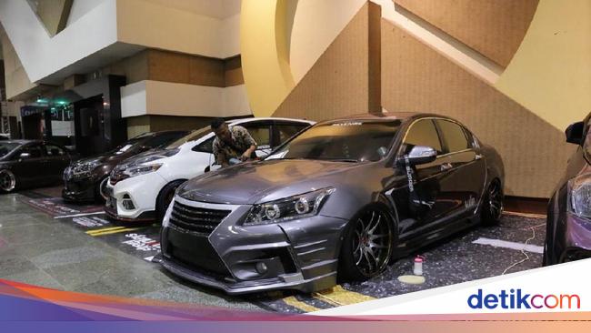Mobil Jawara Kontes Modifikasi IAM Surabaya Mobil Jawara Kontes Modifikasi IAM Surabaya