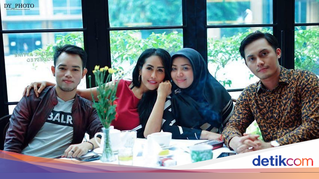 Dikabarkan Melamar Muzdalifah, Ternyata Fadel Islami Dikabarkan Melamar Muzdalifah, Ternyata Fadel Islami