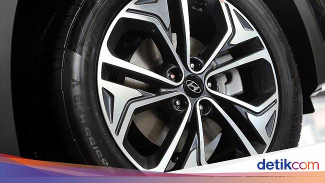 Pelek Dwi Warna Alias Dual Tone Yang Lagi Ngetren