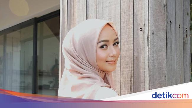 10 Selebgram Berhijab Asal Bandung Cantiknya Nggak Ngebosenin