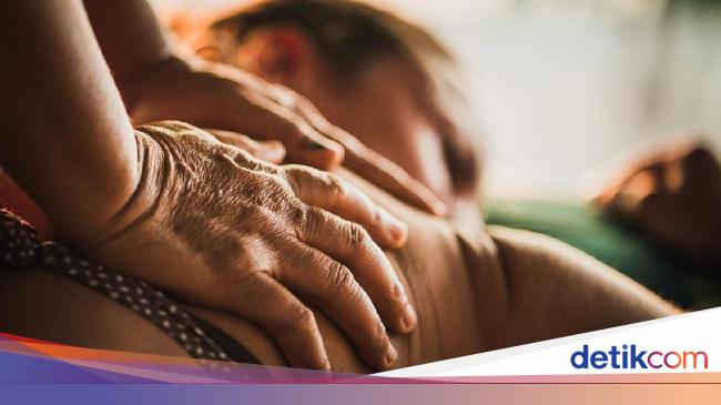 5 Teknik Pijatan Yang Bikin Lancar Bercinta Pernah Coba