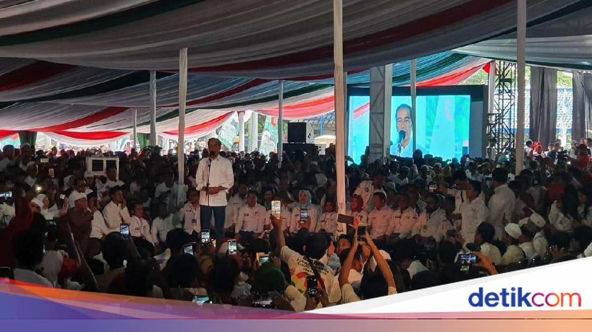 Jokowi Kampanye di Sentul, Ifan 'Seventeen' Isi Acara