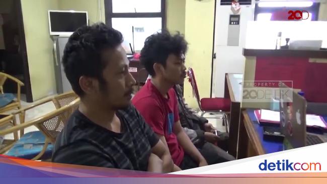 Mobil Ditarik Akibat Kredit Macet 3 Pria  Keroyok Pegawai   Mobil Ditarik Akibat Kredit Macet 3 Pria  Keroyok Pegawai