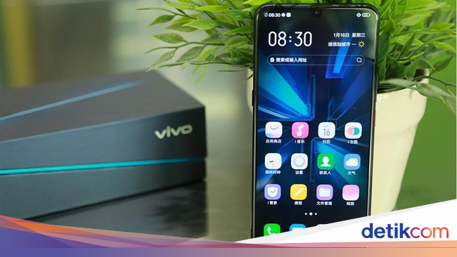 Penampakan 'Monster' Vivo IQOO Samurai Black