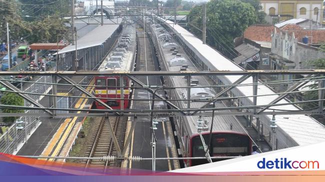 Disetop Sementara Ini Jadwal Krl Paling Terakhir Besok