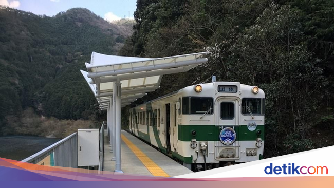 Stasiun Kereta Tanpa Pintu  di  Jepang  Tapi Indah