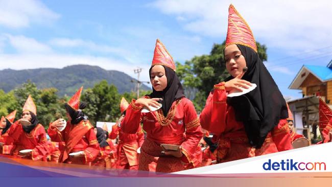 Tari Tradisional Indonesia Yang Populer Di 34 Provinsi Tari Tradisional Indonesia Yang Populer Di 34 Provinsi