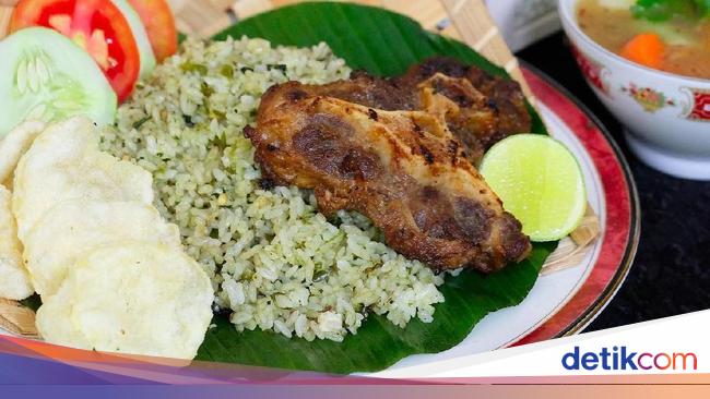 Menu Buka Puasa Nikmat, Lontong Rendang dan Nasgor Buntut Ada di Sini