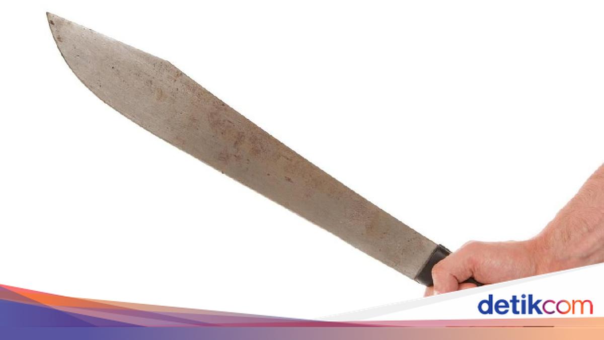 Pria di Sulteng Bunuh Paman-Ponakan gegara Sering Tertawa Depan Rumah