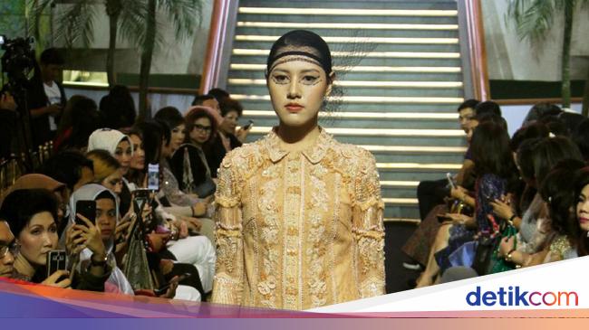 Koleksi Baju Lebaran Priyo Oktaviano Terinspirasi Gaya 