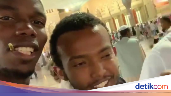 Diserbu Fans di Tanah Suci, Paul Pogba: Alhamdulillah