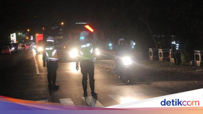 Jalur Pantura Probolinggo Dirazia Cegah Keberangkatan Massa Aksi 22 Mei 