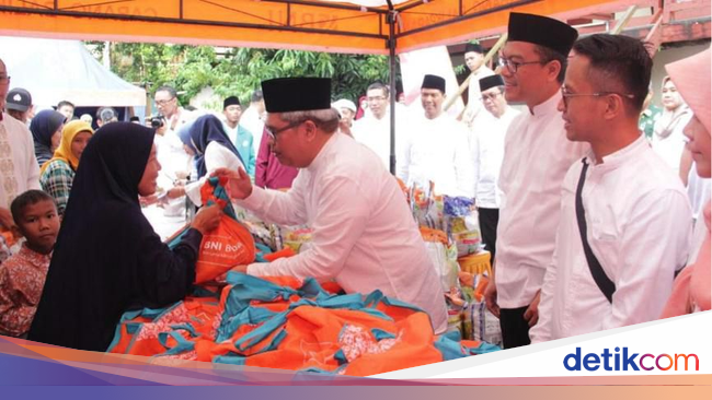 BNI Beri Bantuan untuk Anak Yatim sampai Rumah Ibadah