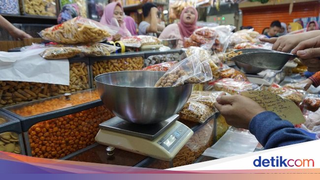 5 Tips Belanja Kue Lebaran Kiloan yang Murah Enak di Pusat 