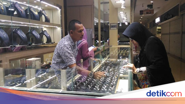 Penjualan Lesu, Berapa Harga Perhiasan Emas Sekarang? Penjualan Lesu, Berapa Harga Perhiasan Emas Sekarang?