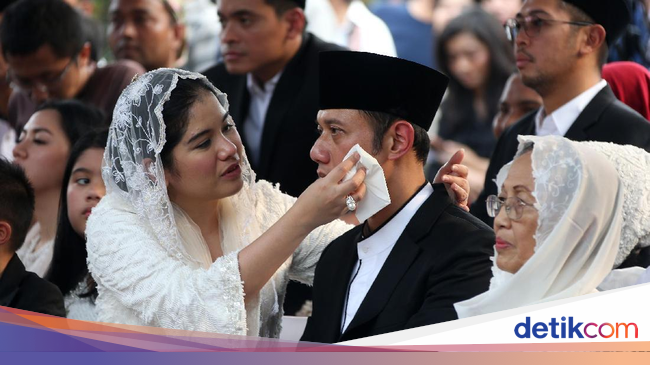 Annisa Pohan Posting Ucapan Kangen saat Bu Ani Masih Dirawat