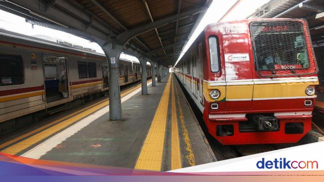 Ada Genangan Air, Rute Tangerang-Duri Tak Bisa Dilalui KRL - detikNews