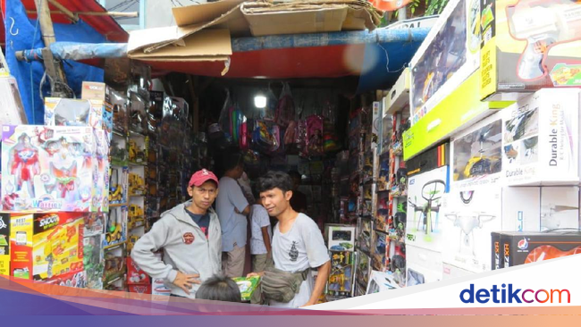 Nasib Pedagang Pasar Gembrong 'Digantung' Tol Becakayu - detikFinance