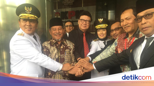 Temui KPK, 3 Gubernur-Wagub Baru Siap Jadi Agen Pemberantasan Korupsi - detikNews Temui KPK, 3 Gubernur-Wagub Baru Siap Jadi Agen Pemberantasan Korupsi - detikNews