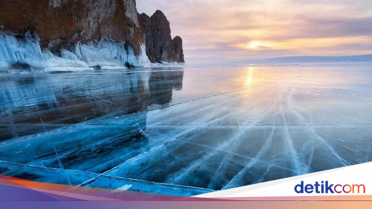 Gara-gara Agen Tur Nakal, 7 Turis Tenggelam di Danau Baikal