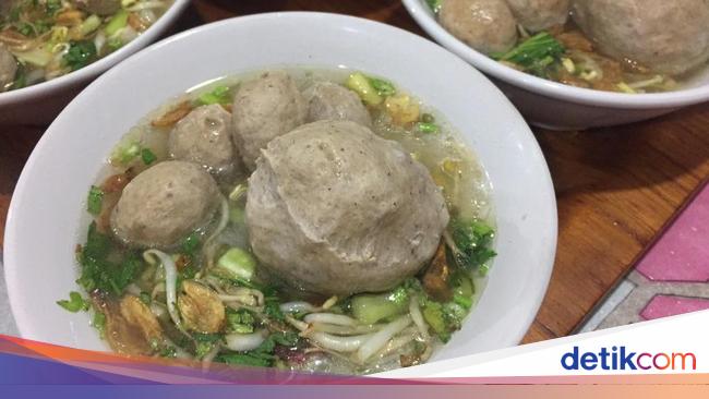 Bakso Pmi Gurih Mantap Bakso Rudal Di Pmi Bogor Yang Legendaris