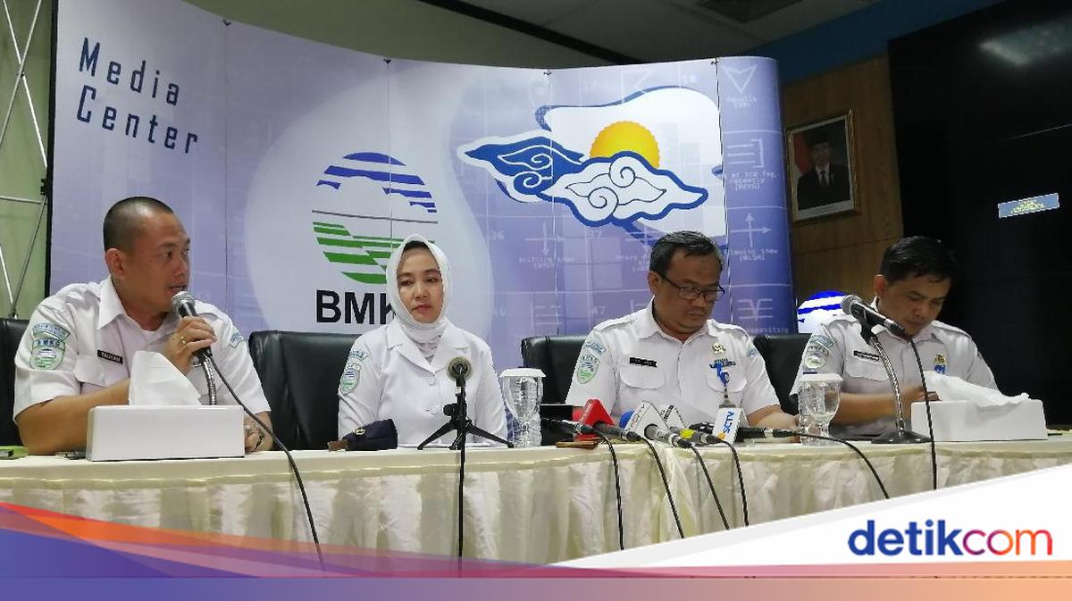 BMKG Mutakhirkan Data: Kekuatan Gempa Banten M 6,9 - detikNews