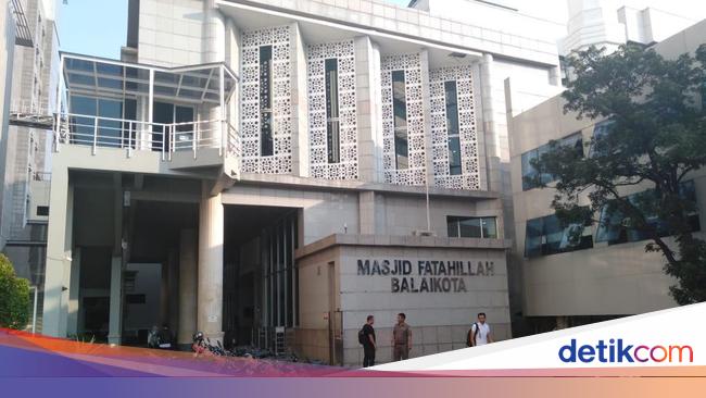 Kajian Felix Siauw Dibatalkan Pemprov Dki Ada Penundaan Waktu