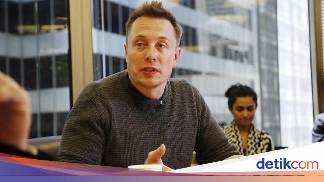 Elon Musk Kritik Keras Aturan Lockdown