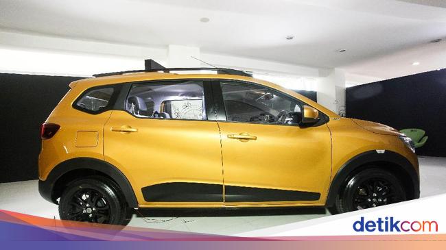  Renault Triber Cocok Jadi Mobil Pilot dan Pramugari Garuda 